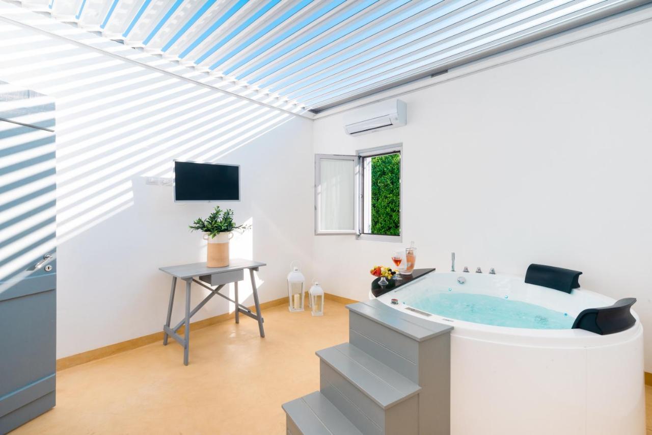 Masseria Ancella Монталбано Екстериор снимка