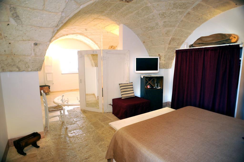Masseria Ancella Монталбано Екстериор снимка