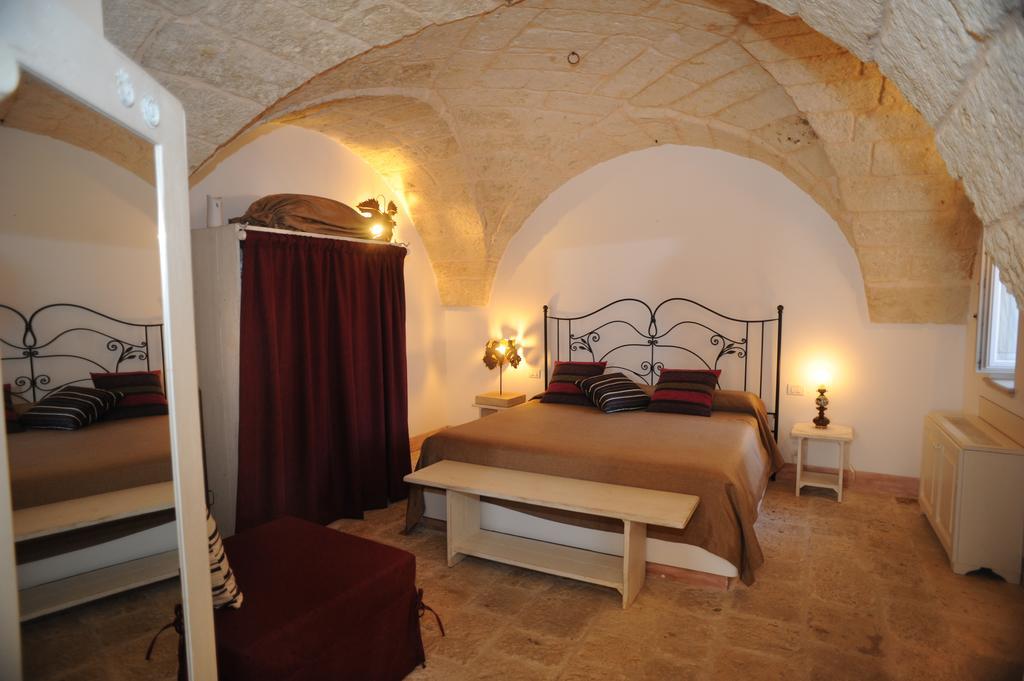 Masseria Ancella Монталбано Екстериор снимка