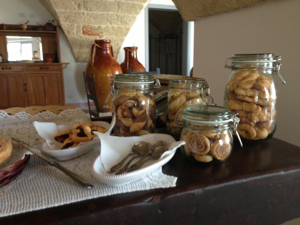 Masseria Ancella Монталбано Екстериор снимка