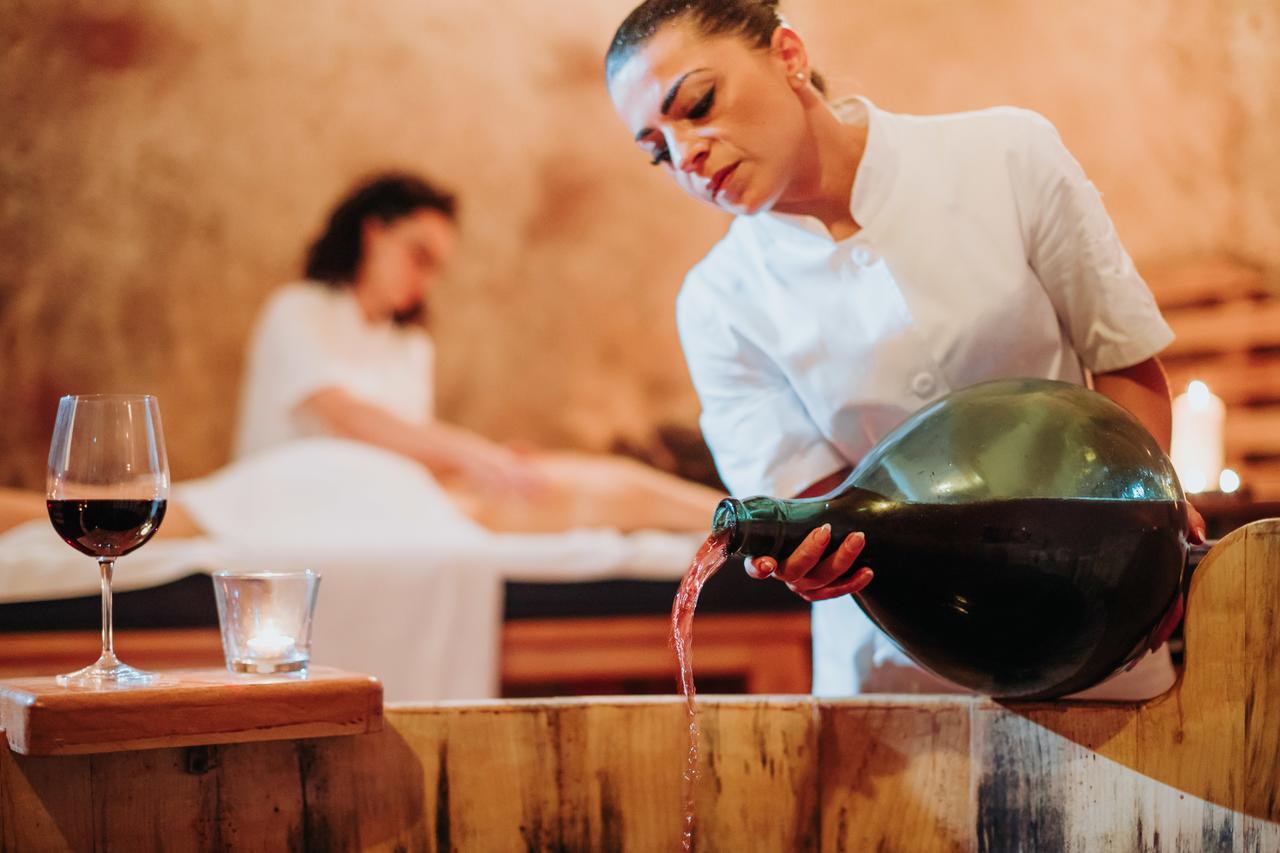 Masseria Ancella Монталбано Екстериор снимка