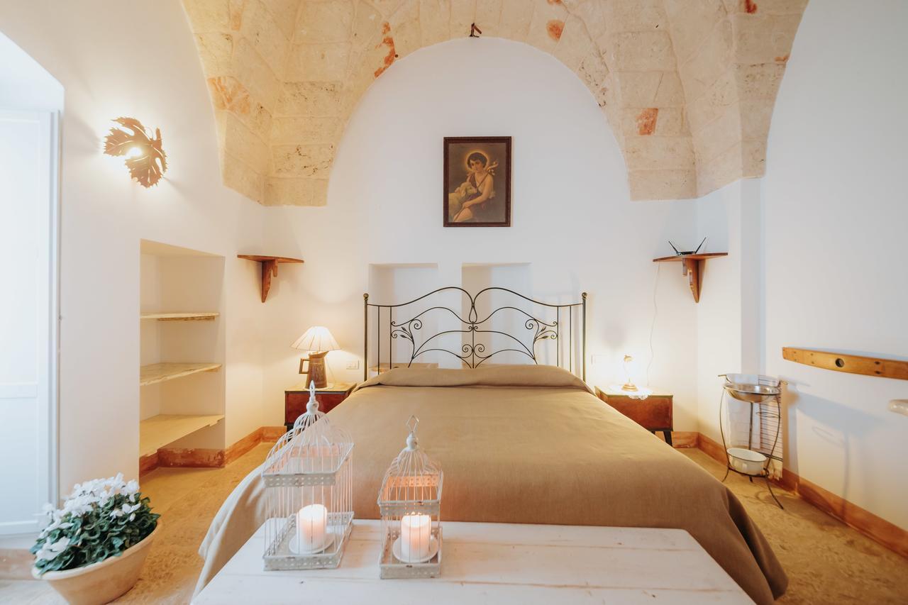 Masseria Ancella Монталбано Екстериор снимка