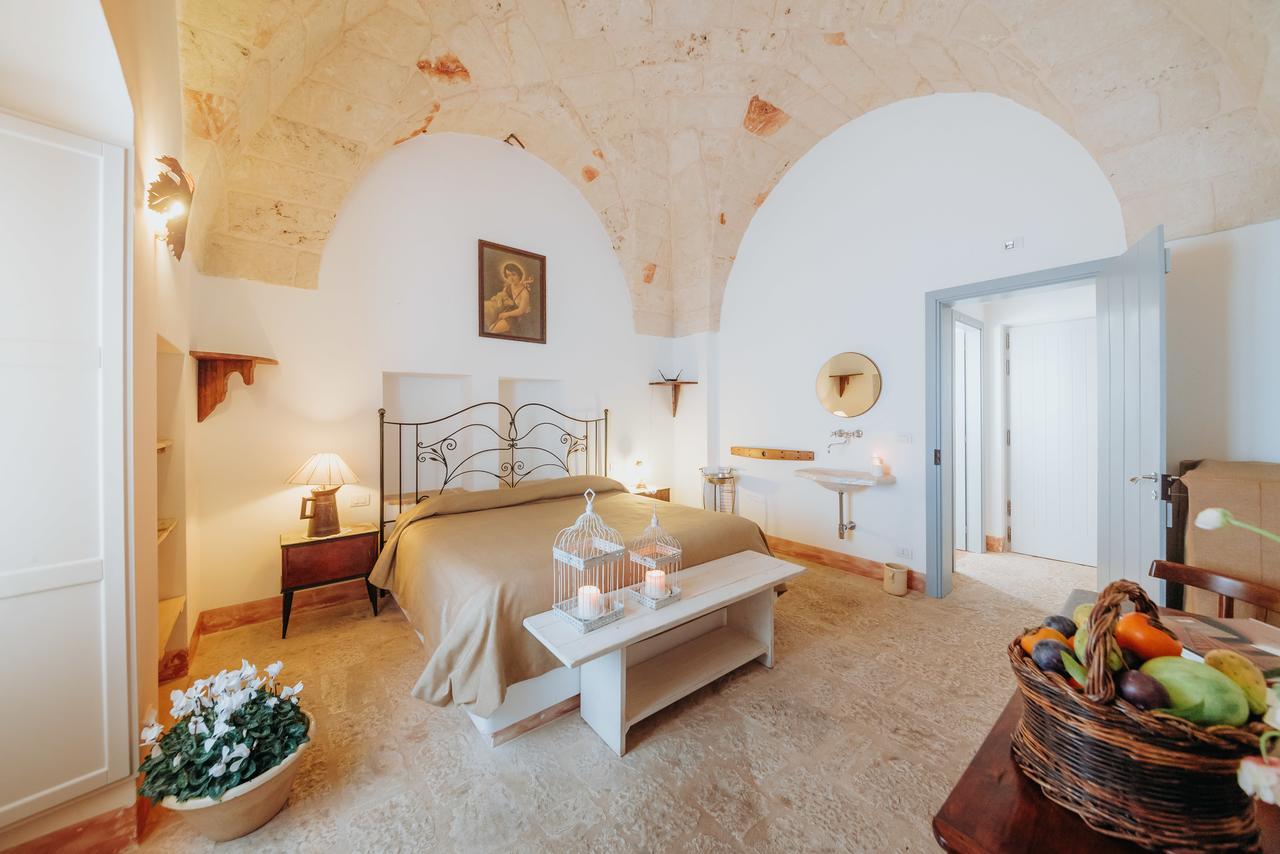Masseria Ancella Монталбано Екстериор снимка